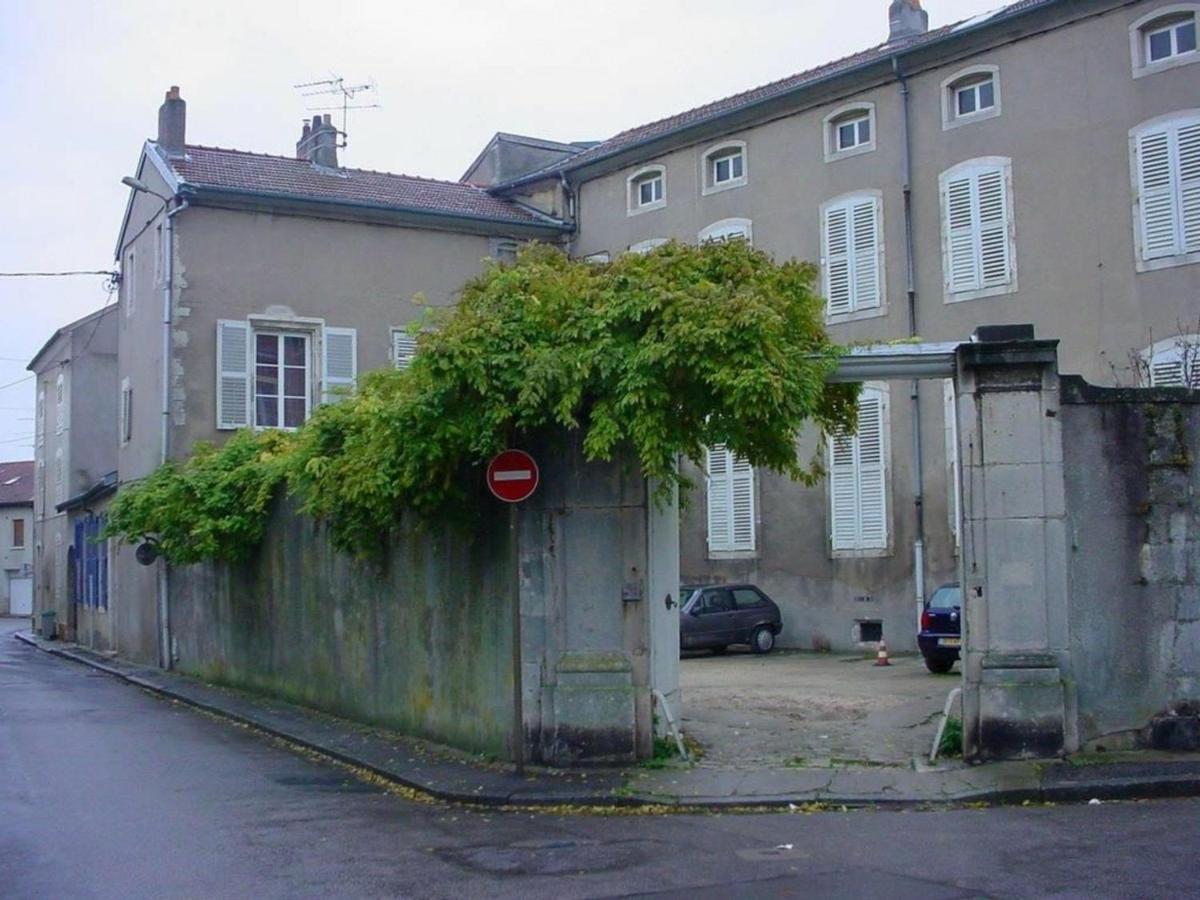 Appartement Historique Au Centre De Toul, Proche Cathedrale, Tous Services Inclus - Fr-1-584-74 Luaran gambar